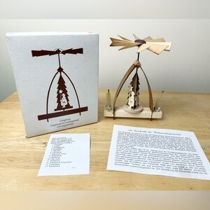 German Pyramid Carousel Erzgebirgische Holzsagearbeit Mini Wooden Handmade W/Box